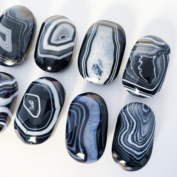 Black Agate Palm Stone Protection Crystal - Picture 5 of 10